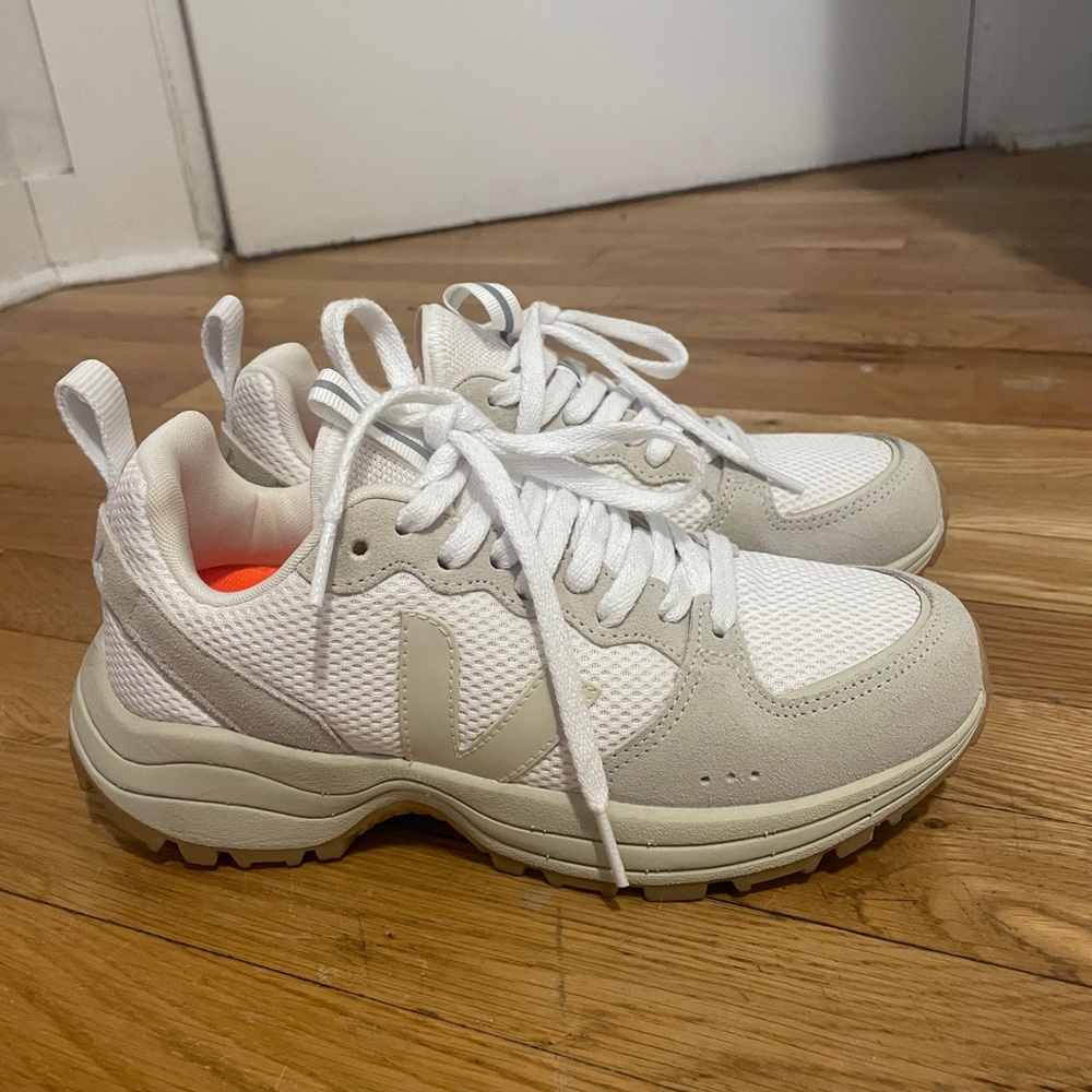 Brand new Vejas - Venturi II Sneaker